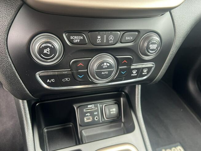 Jeep Cherokee 2.0 M-Jet Longitude FWD Klimatronic