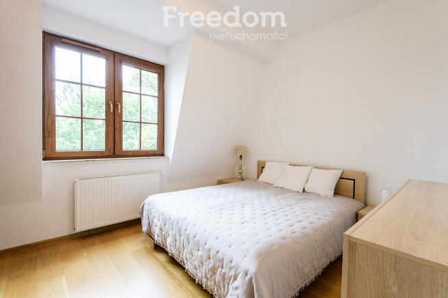 Apartament z widokiem na jezioro Jeziorak