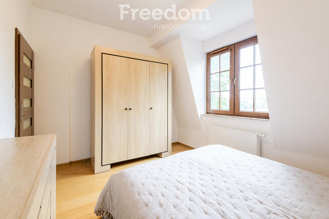 Apartament z widokiem na jezioro Jeziorak