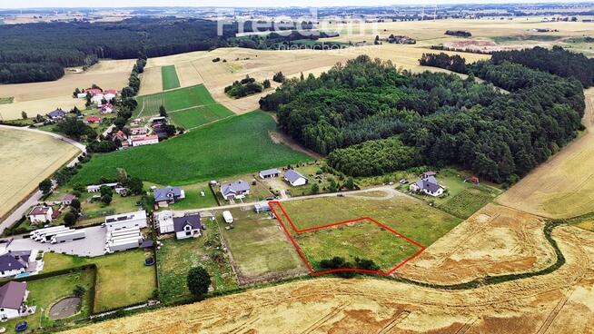 Oaza przy strumyku: działka Rodzone 2635 m²