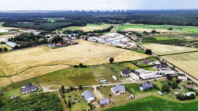 Oaza przy strumyku: działka Rodzone 2635 m²