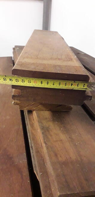 Deski z drzewa egzotycznego