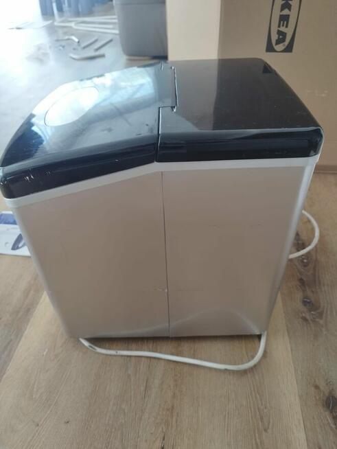 kostkarka do lodu Hendi