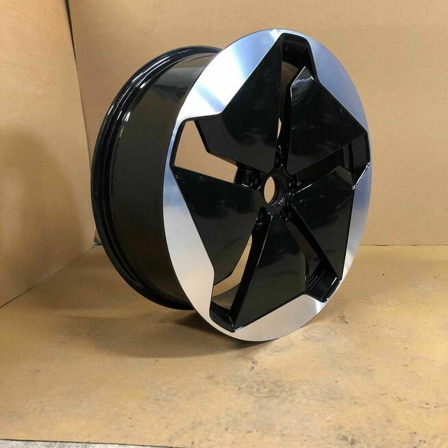 VW ID.3 7.5x20 ET44 5x112 10A601025B