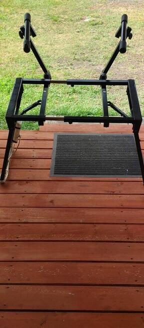 Sprzedam statyw do organ