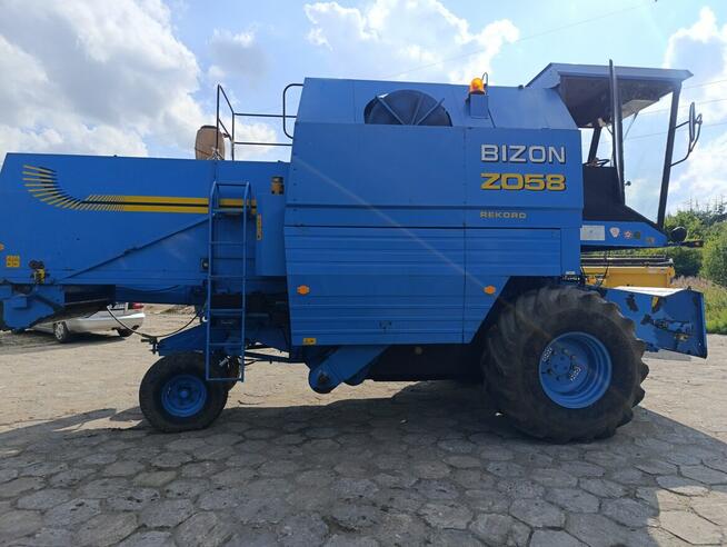 Sprzedam kombajn New Holland Bizon Z58 – Stan Idealny!