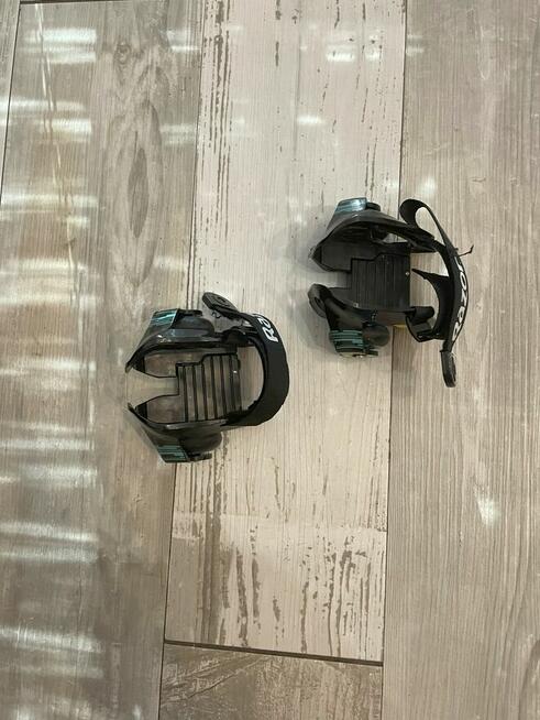 Wrotki na buty nakładki RAZOR rolki