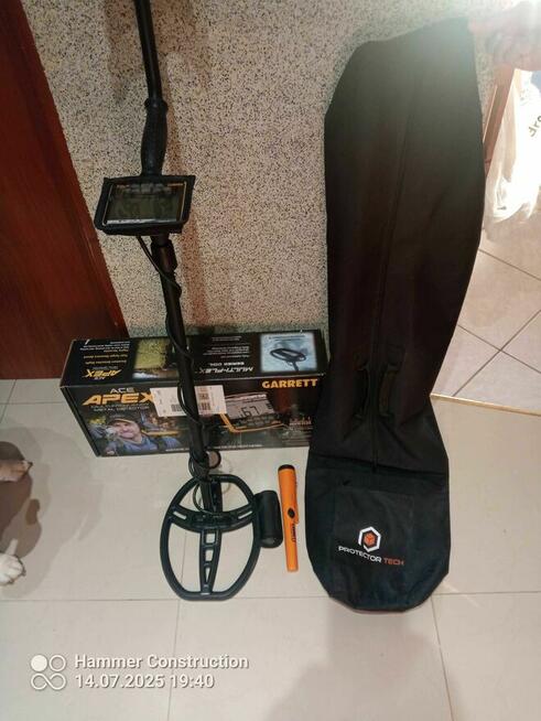 Wykrywacz metali Garrett ACE APEX z cewką Raider 8,5X11