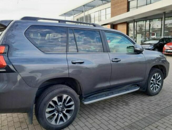 Toyota Land Cruiser 204KM Prestige Bezwypadkowy, 100% Lakier, Pierwszy właściciel, Faktura