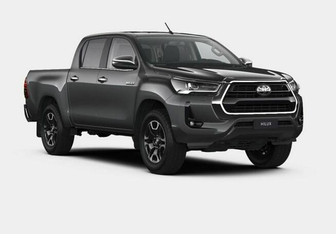Toyota Hilux 2,8 204KM Executive Kamera 360 18" Felgi Super Cena od ręki !