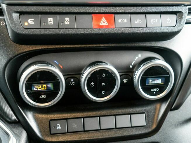 Iveco Daily 35S18A8H V Automat 18m3 L4H3 Brygada 7-os. Kamera Dostępny od ręki ! 2776zł