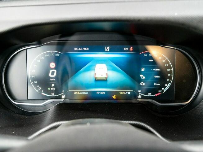 Iveco Daily 35S18A8H V Automat 18m3 L4H3 Brygada 7-os. Kamera Dostępny od ręki ! 2776zł