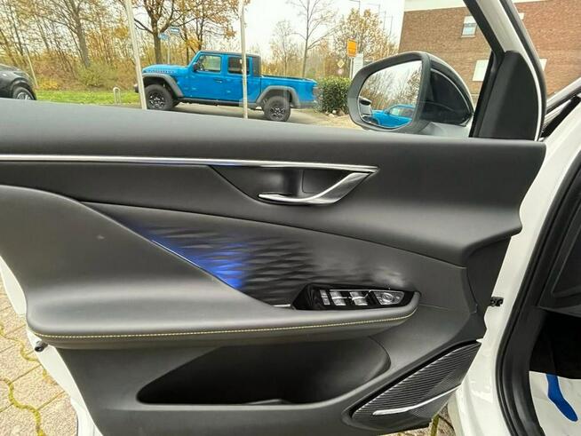 Baic Beijing 5 Luxury Comfort 177KM Automat Kamera 360 Panorama Cena z lakierem !