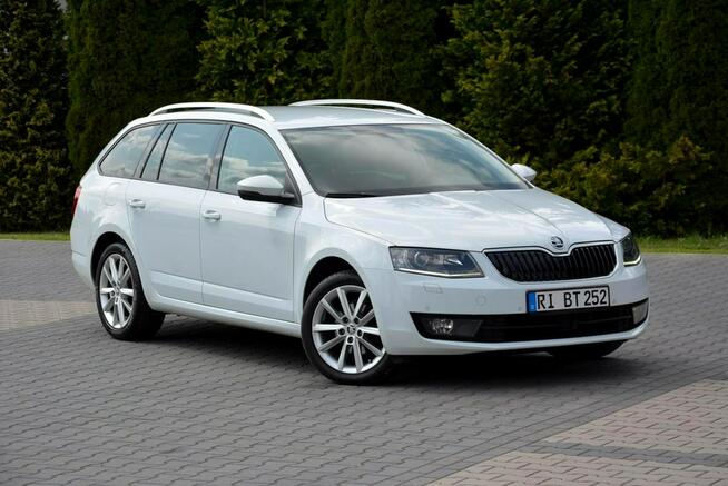Škoda Octavia Skóry Navi Radar ACC Duża2xParktronici Bi-Xenon Ledy ASO SKODA