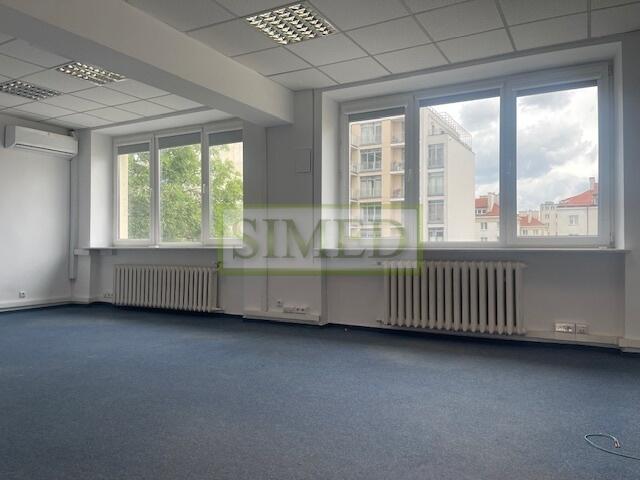 Biuro , pełna infrastruktura ,ochrona ,dostęp24h