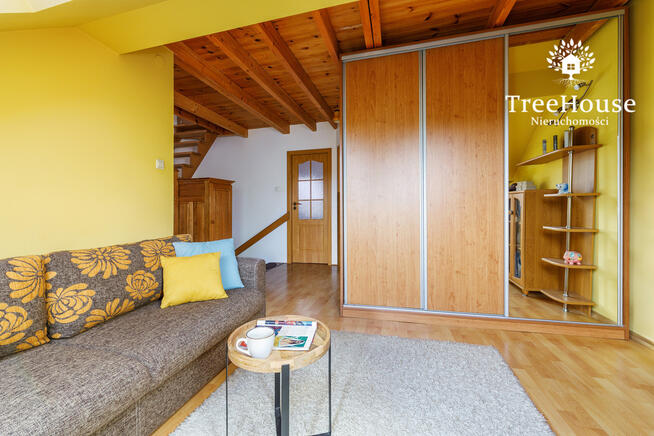 Dom szeregowy z lokalem usługowym w Reszlu