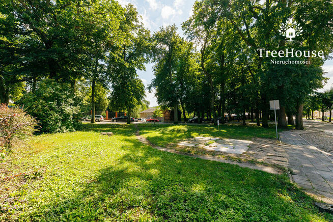 Działka usługowa z potencjałem w Reszlu