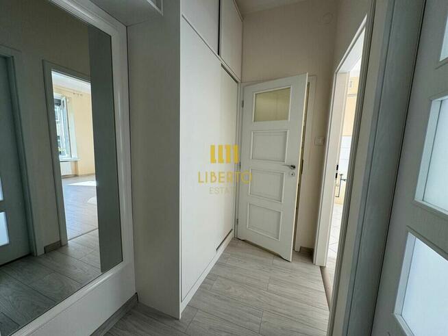 Dwa pokoje, kamienica, Kazimierzowska