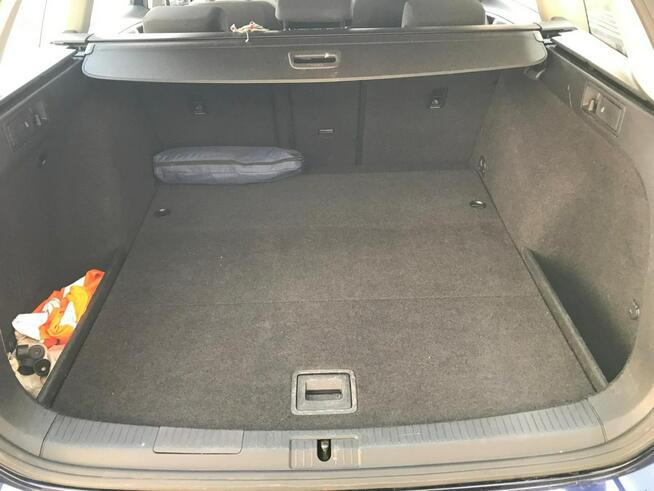 Volkswagen Golf Serwis ASO bezwyp 2x koła Rok Gwarancji