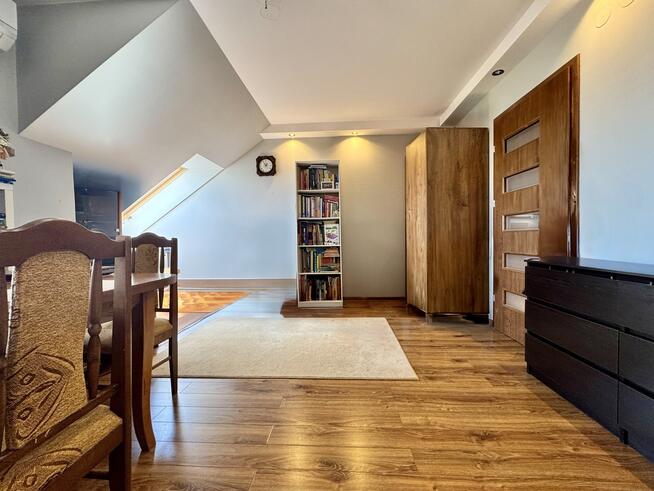 balkon, świetna lokalizacja, trzy pokoje