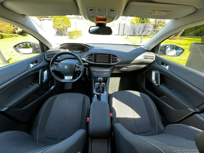 PEUGEOT 308 Kombi 1.2 Benzyna, 2021 rok, Historia serwisowa, FV 23%