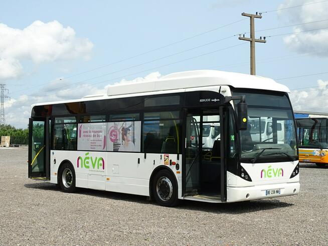 VAN HOOL , Całkowita Długość 9.43m, DMC 14800KG , Niskopodłogowy