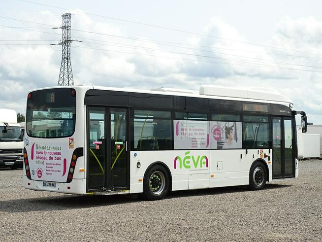 VAN HOOL , Całkowita Długość 9.43m, DMC 14800KG , Niskopodłogowy