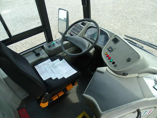 VAN HOOL , Całkowita Długość 9.43m, DMC 14800KG , Niskopodłogowy