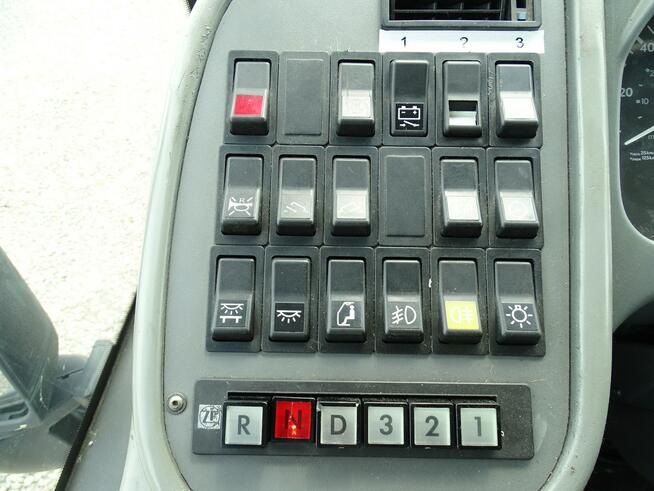 VAN HOOL , Całkowita Długość 9.43m, DMC 14800KG , Niskopodłogowy