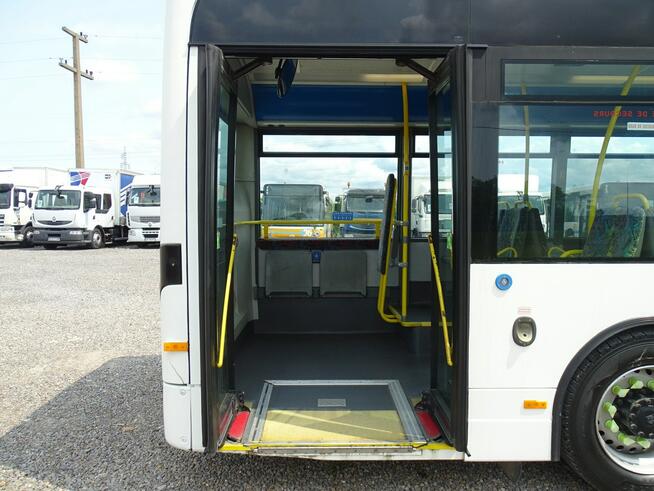 VAN HOOL , Całkowita Długość 9.43m, DMC 14800KG , Niskopodłogowy