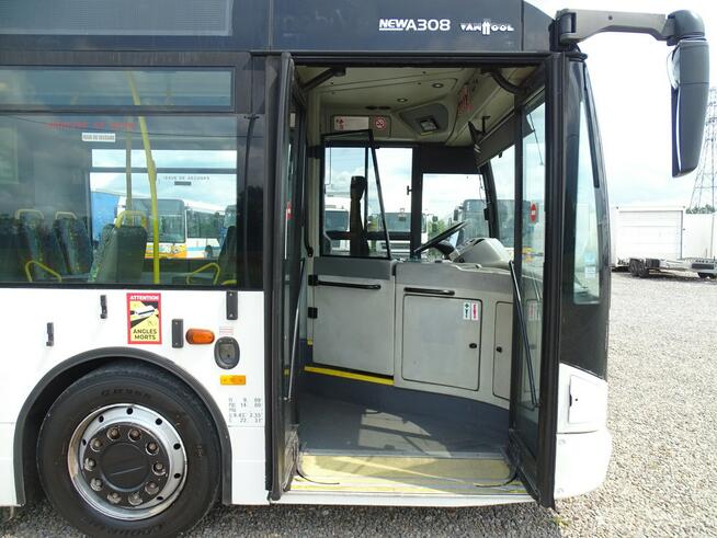 VAN HOOL , Całkowita Długość 9.43m, DMC 14800KG , Niskopodłogowy