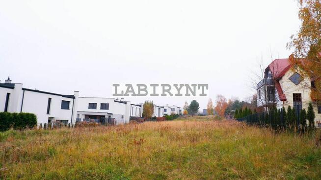 Parkitka, budowlana, 645m2, wymiary 19x34, media