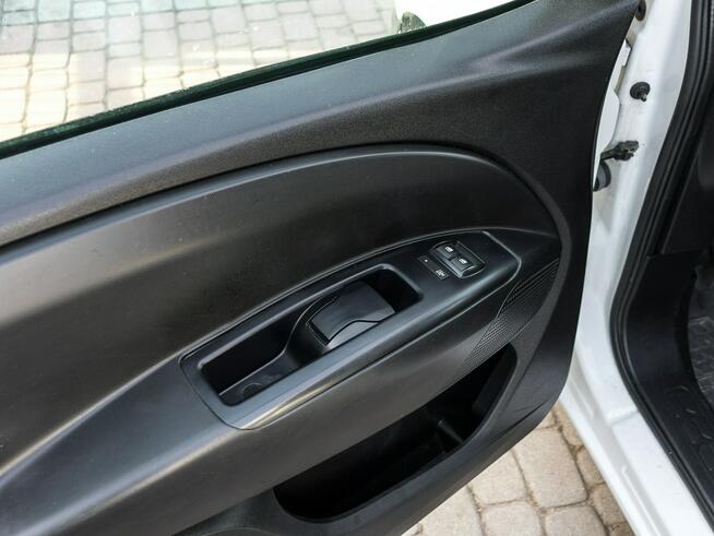 Opel Combo 1.3_Diesel_90KM_Parktronic