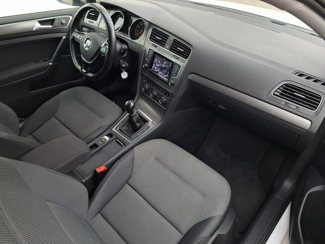 Volkswagen Golf *1.6TDi CR* 110KM* Bardzo Ładny * komputer* TEMPOMAT* NAWiGACJA*
