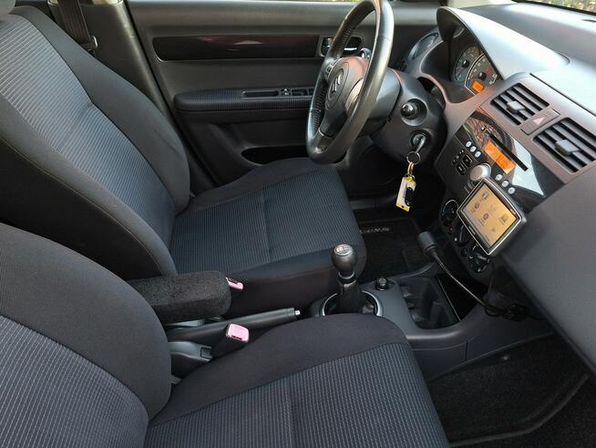 Suzuki Swift * 1.3i * Z NiEMiEC* BARDZO Ładny* 5drzwi*KLiMATRONiK* LiFT*