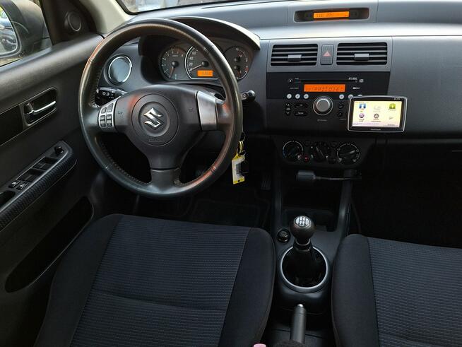 Suzuki Swift * 1.3i * Z NiEMiEC* BARDZO Ładny* 5drzwi*KLiMATRONiK* LiFT*