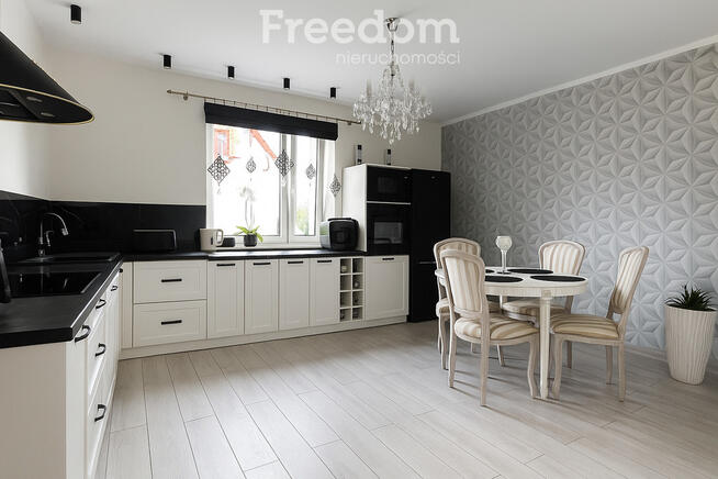 Dwa piękne domy na urokliwej działce