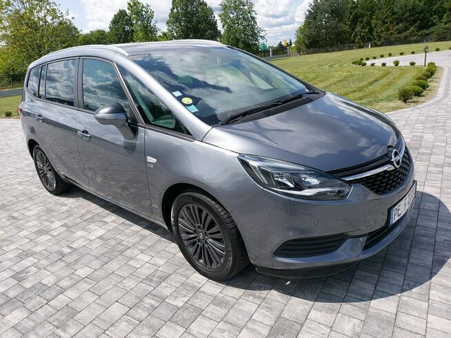 Opel Zafira 1.6 dizel 7 foteli navigacja export 9200e