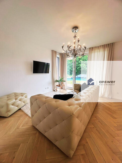 BEZCZYNSZOWY APARTAMENT Z OGRÓDKIEM W ŚCINAWIE