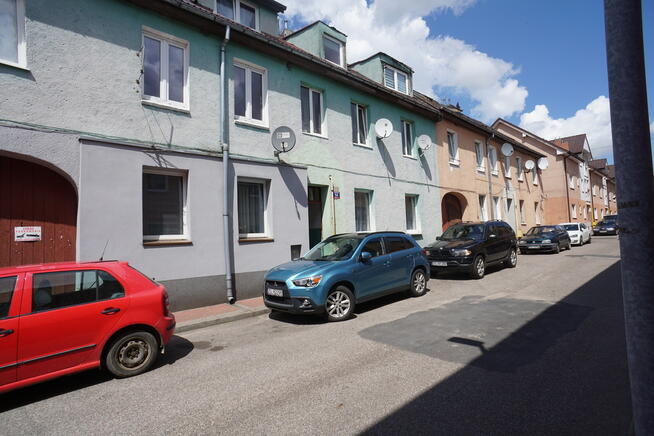 Mieszkanie 3 pokojowe na parterze