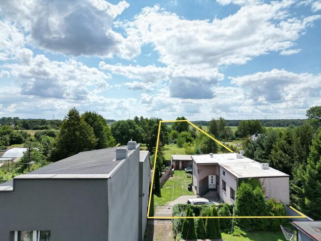 Dom w pobliżu jeziora i lasów.Duża działka 2461 m2