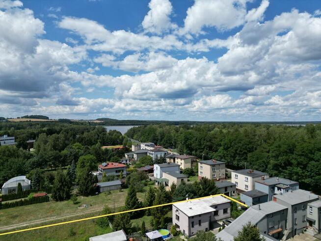 Dom w pobliżu jeziora i lasów.Duża działka 2461 m2