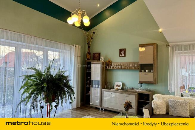 Dom Sławno w zabudowie szeregowej (skrajny) 200m