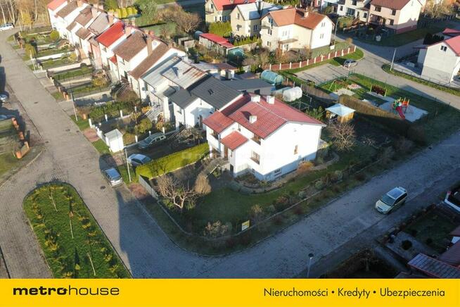 Dom Sławno w zabudowie szeregowej (skrajny) 200m