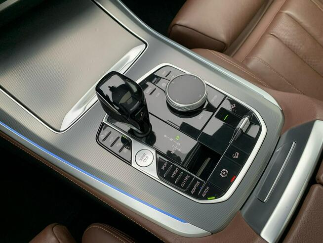 BMW X5 xDrive45e Panorama LASER Kamery Hak