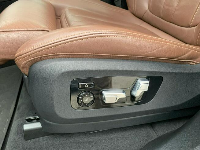 BMW X5 xDrive45e Panorama LASER Kamery Hak