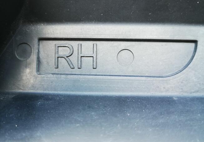 Ślizg lampy prawy przód Chevrolet Malibu IV 12-17 20809852