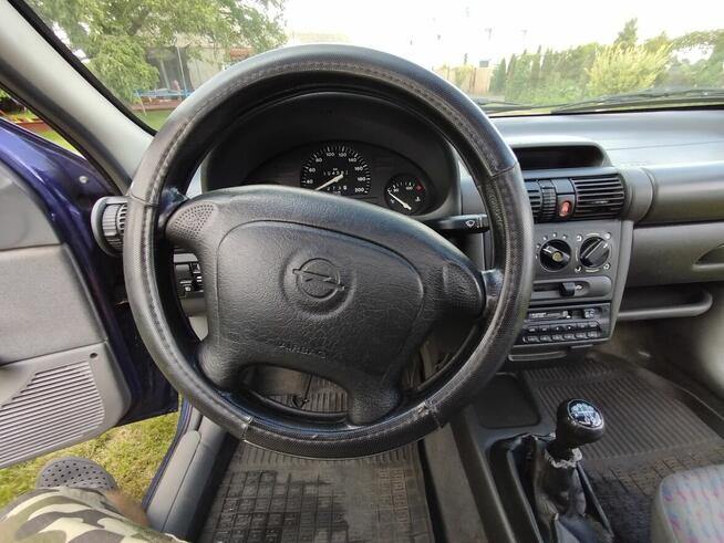 Opel corsa 104 600 przebiegu