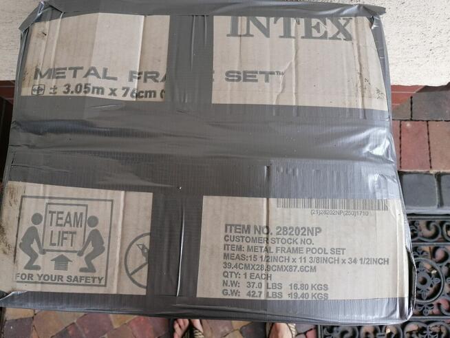 Sprzedam basen Intex stelażowy 3,05m.