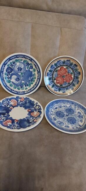 Talerze fajans ażurowe do powieszenia na ścianie